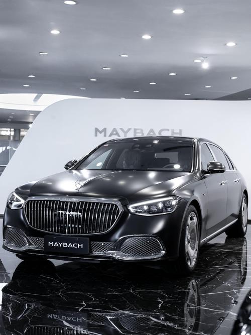 深圳盐田区展建隆企业管理咨询岚图汽车的售后服务让用户无忧出行，迈巴赫未来的豪华车趋势