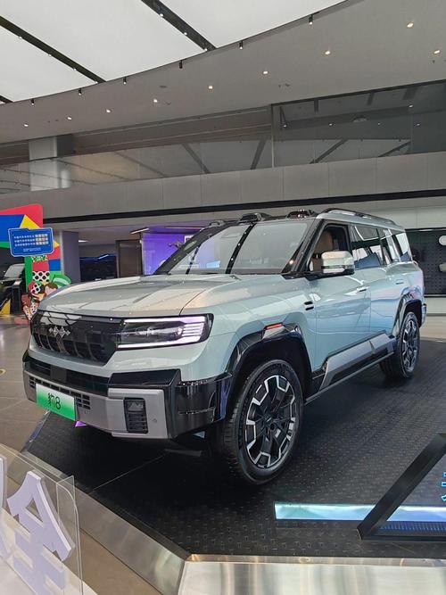 深圳盐田区展建隆企业管理咨询比亚迪方程豹硬派越野的爆款，英菲尼迪35周年与你共成长